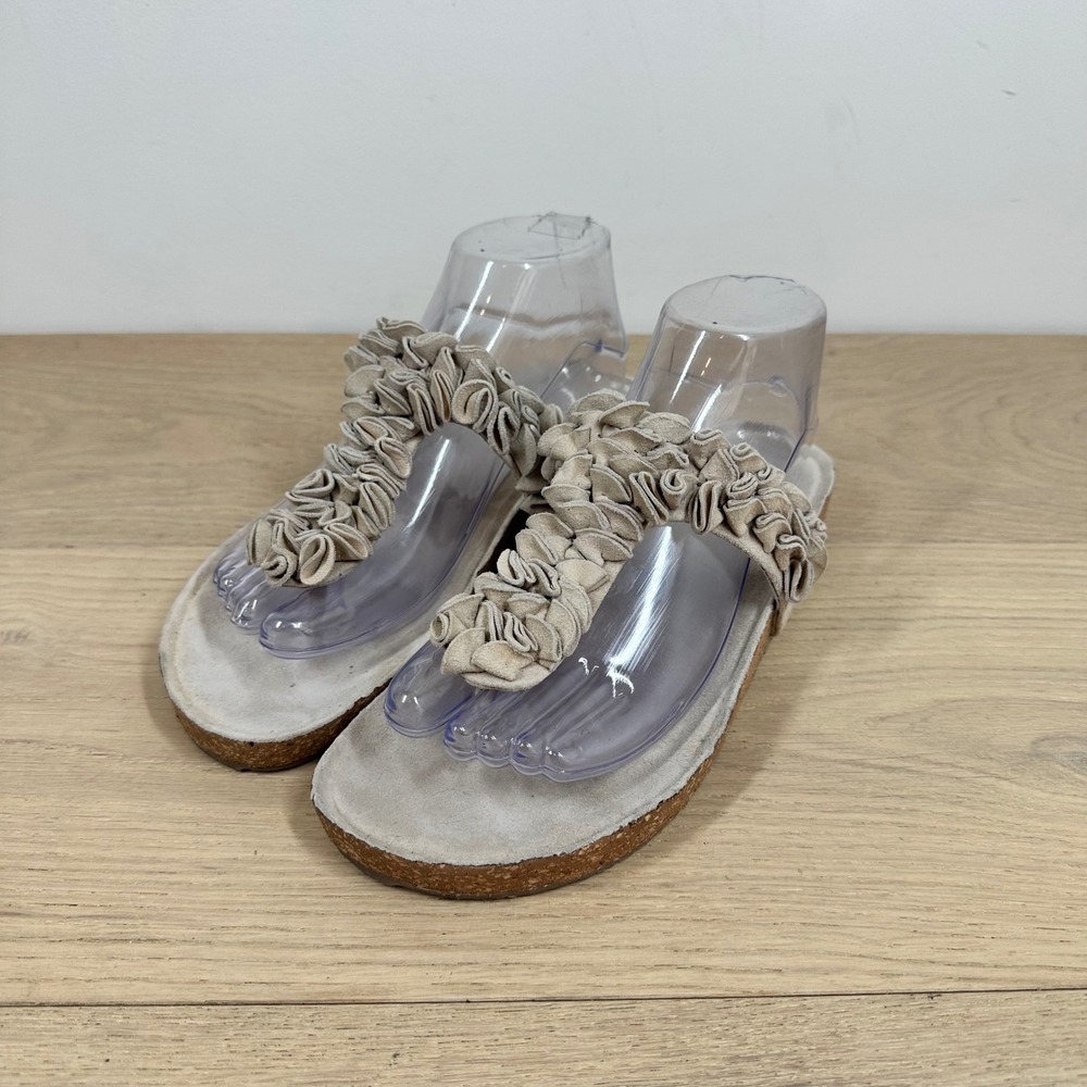 Sesto Meucci Sandals Womens 7 Beige Suede Ruffle Thong Cork Footbed Boho Floral